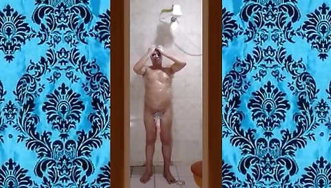 Hawt sweetheart takes two black cocks