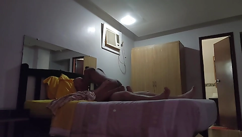 Sexy babe with a nice ass gets fucked