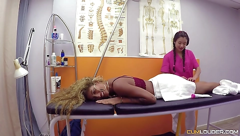 Smoking hot slutty with a girl