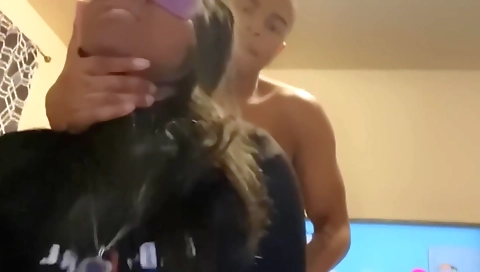 Sexy blonde like key and ready to fuck