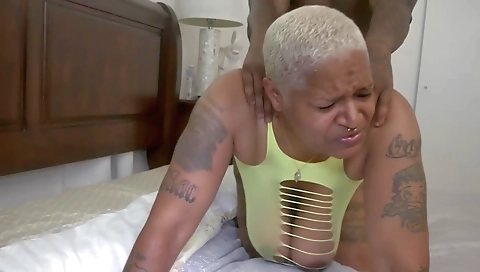 Sexy ass-tailmanuel heidi valorycked on the beach